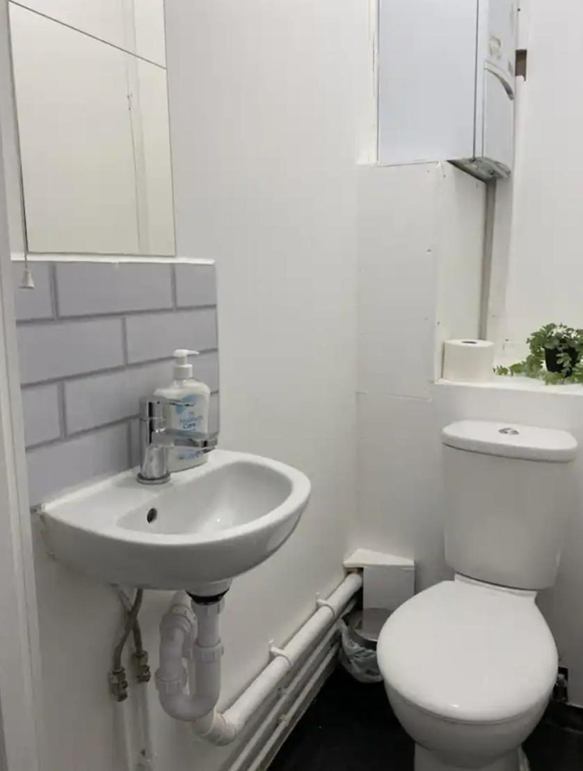 Comfy Private Rooms In Camden Town, Central ลอนดอน ภายนอก รูปภาพ